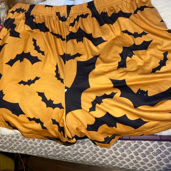 BloomChic Halloween Bat Print Pajama Set 3x 22/24 Orange and Black - Picture 7 of 10